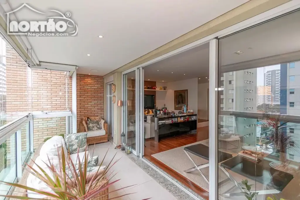 Casa, 3 quartos, 154 m² - Foto 1