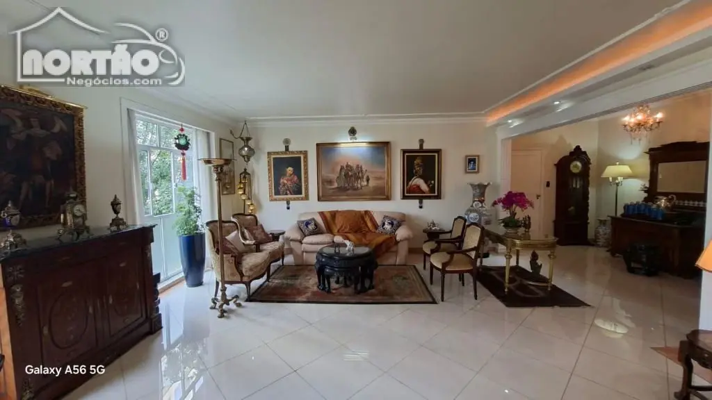 Casa, 3 quartos, 269 m² - Foto 10