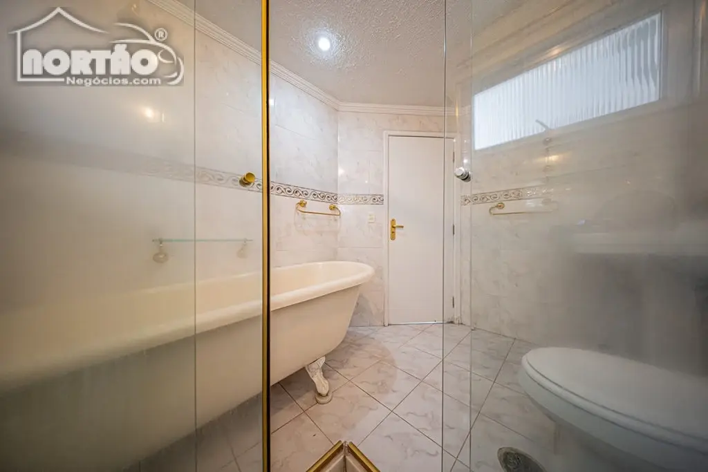 Casa, 3 quartos, 126 m² - Foto 2