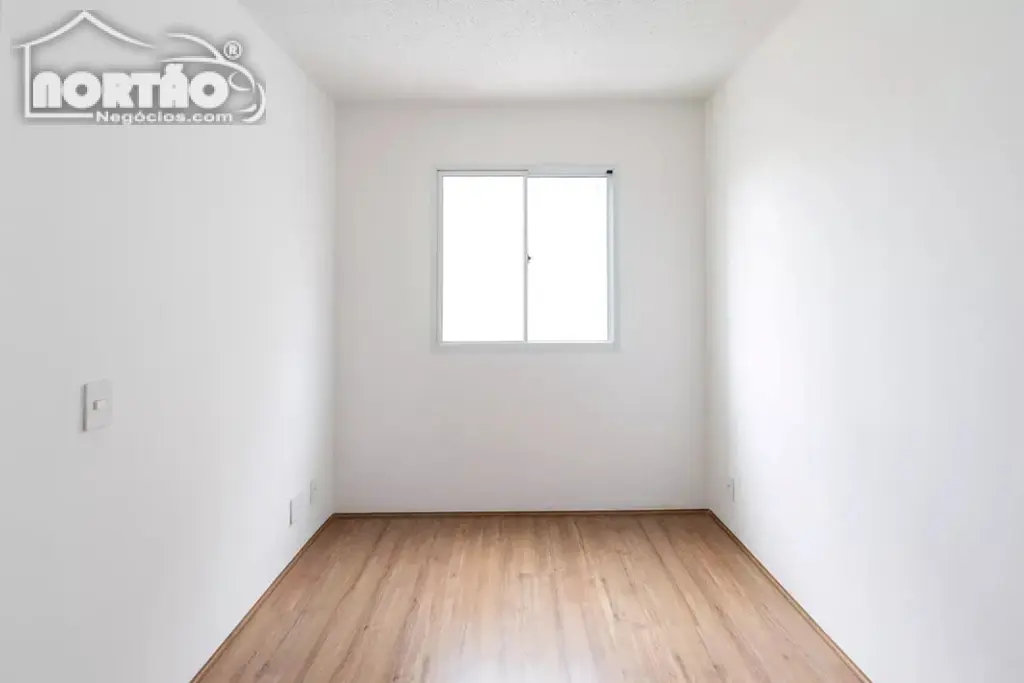 Casa, 1 quarto, 26 m² - Foto 2