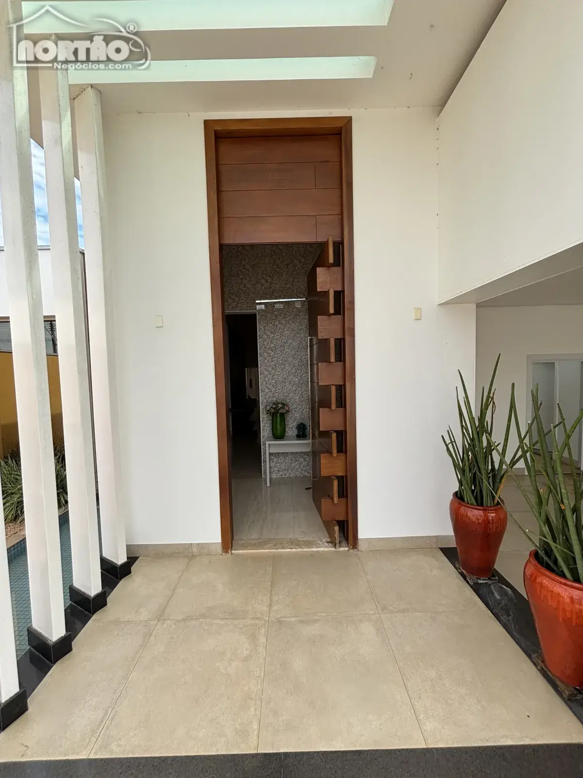 Casa, 4 quartos, 326 m² - Foto 3