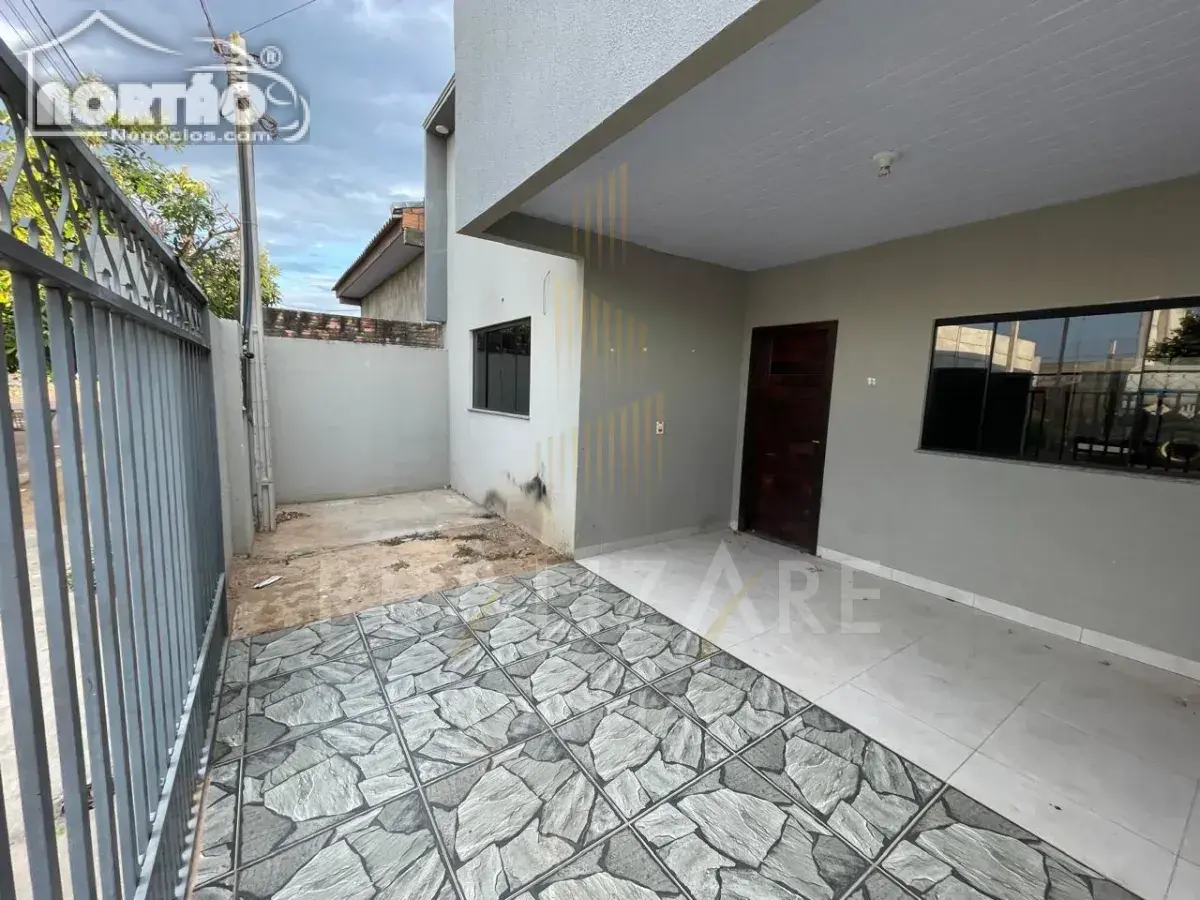 Casa, 3 quartos - Foto 2