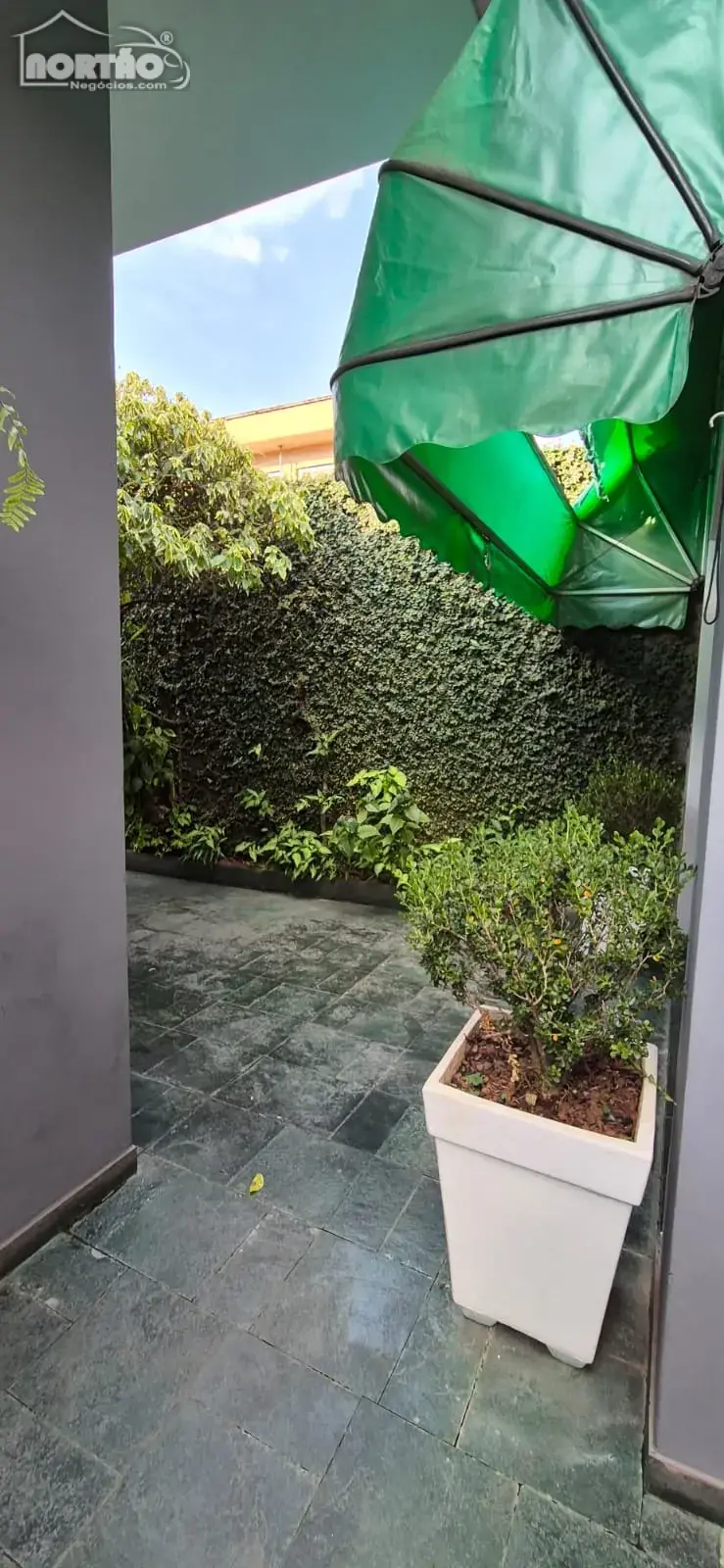Casa, 5 quartos, 200 m² - Foto 4
