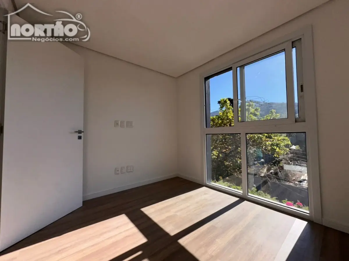Casa, 1 quarto, 40 m² - Foto 2