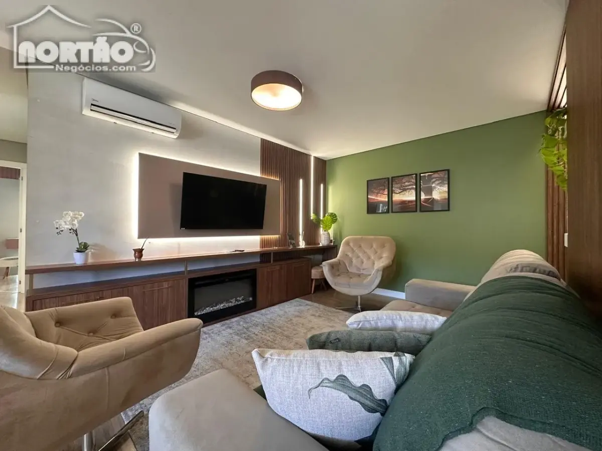 Casa, 3 quartos, 98 m² - Foto 4