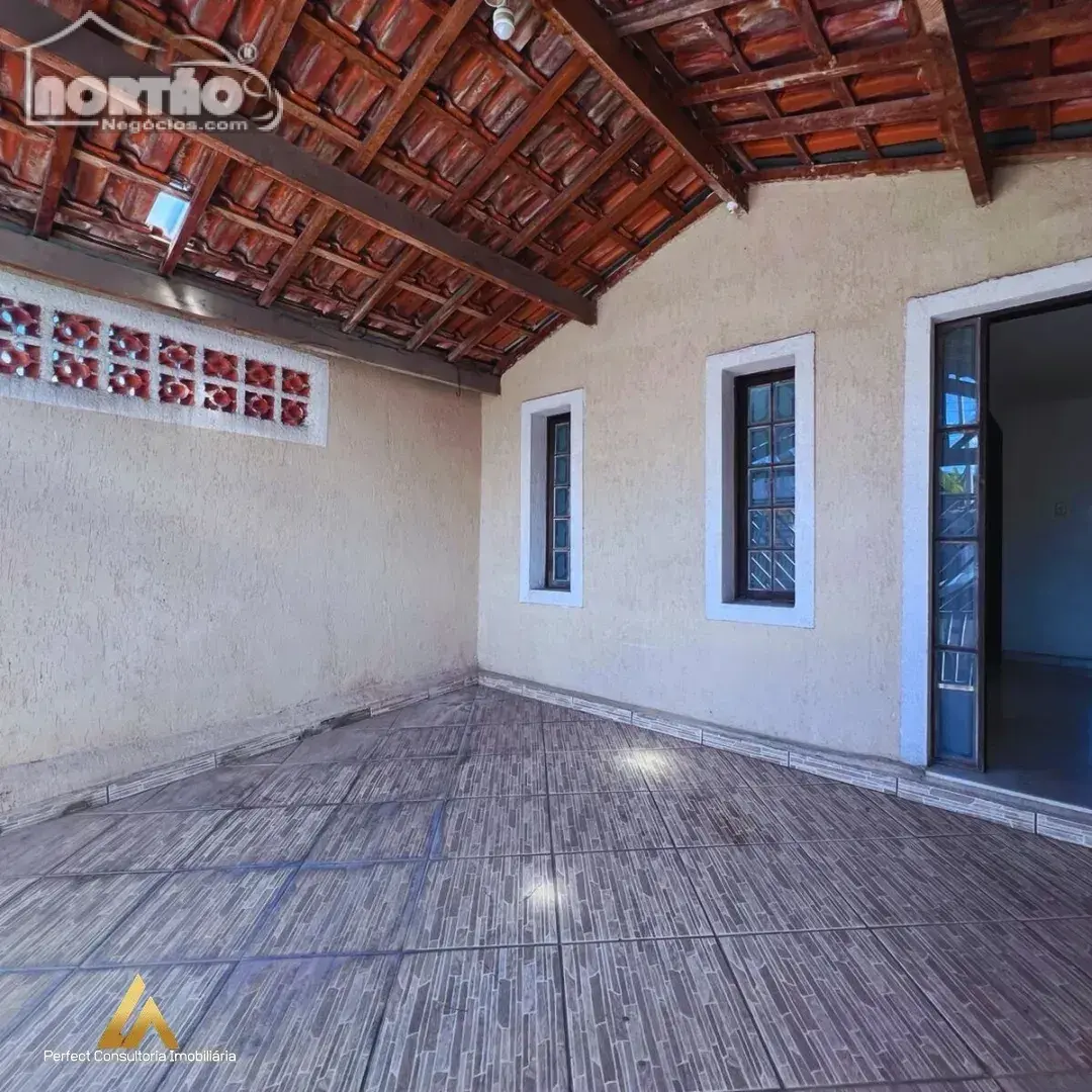 Casa, 3 quartos, 150 m² - Foto 1