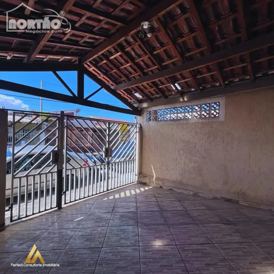 Casa, 3 quartos, 150 m² - Foto 2