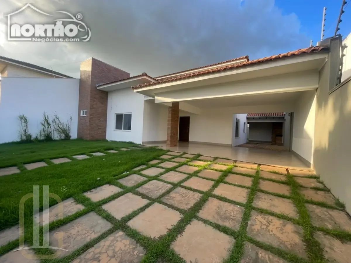 Casa, 3 quartos, 180 m² - Foto 2