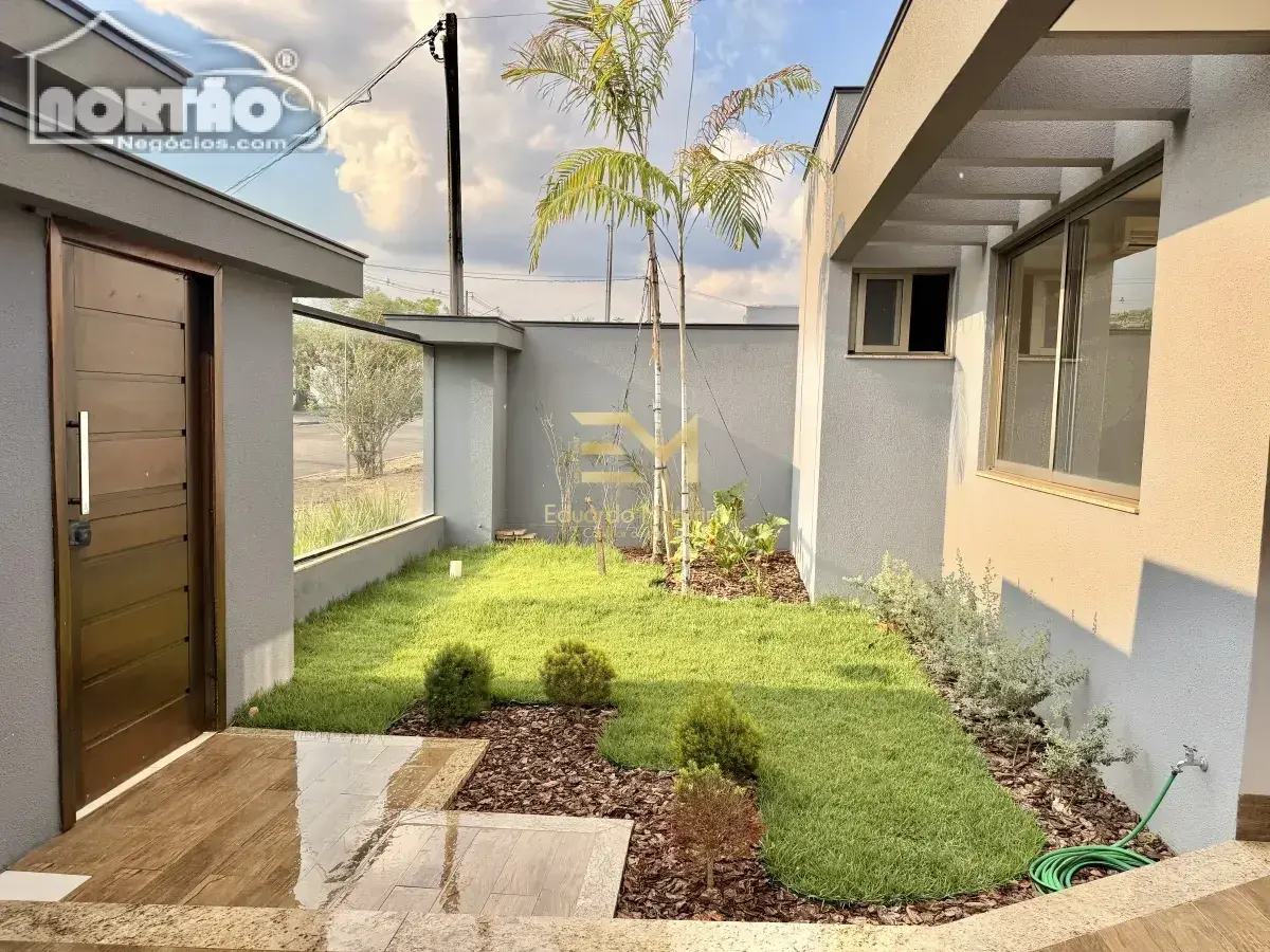 Casa, 3 quartos, 296 m² - Foto 4