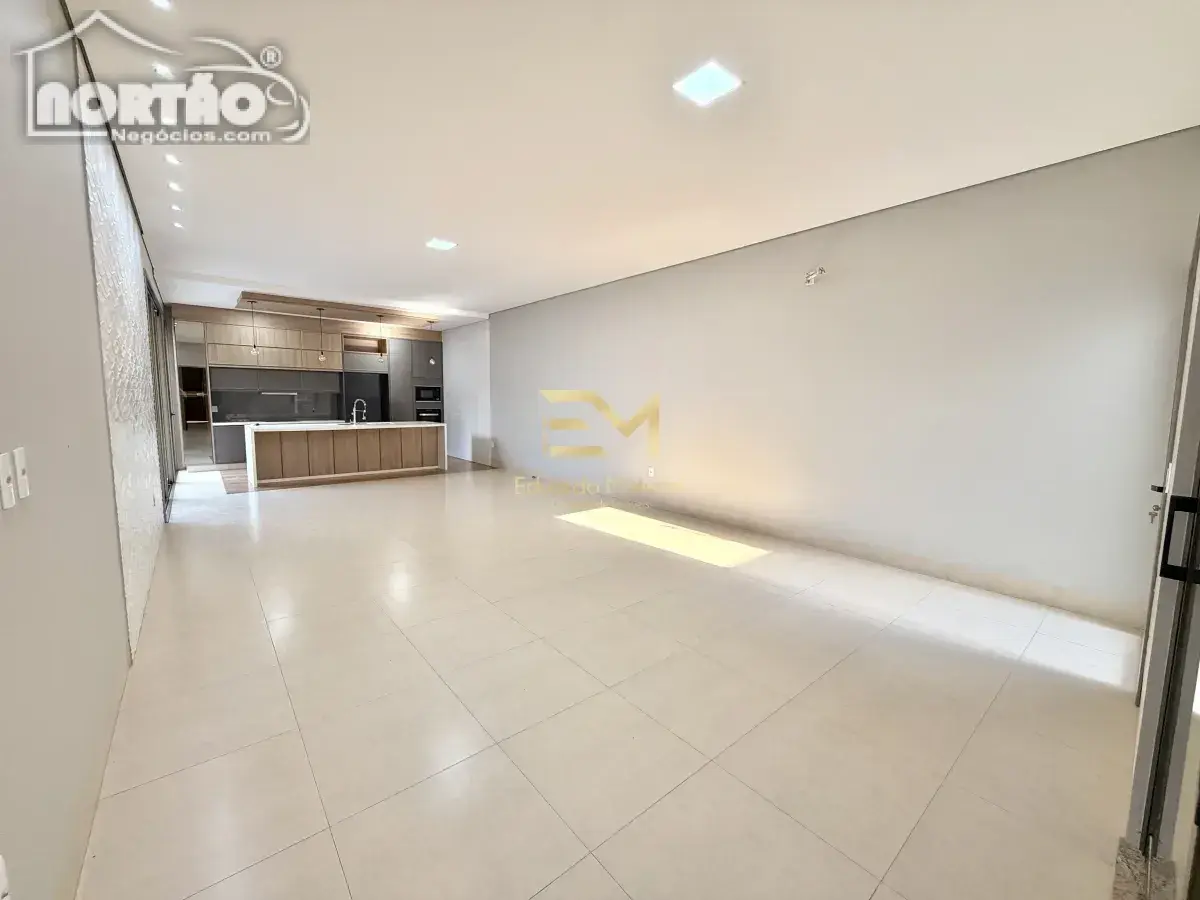Casa, 3 quartos, 296 m² - Foto 7