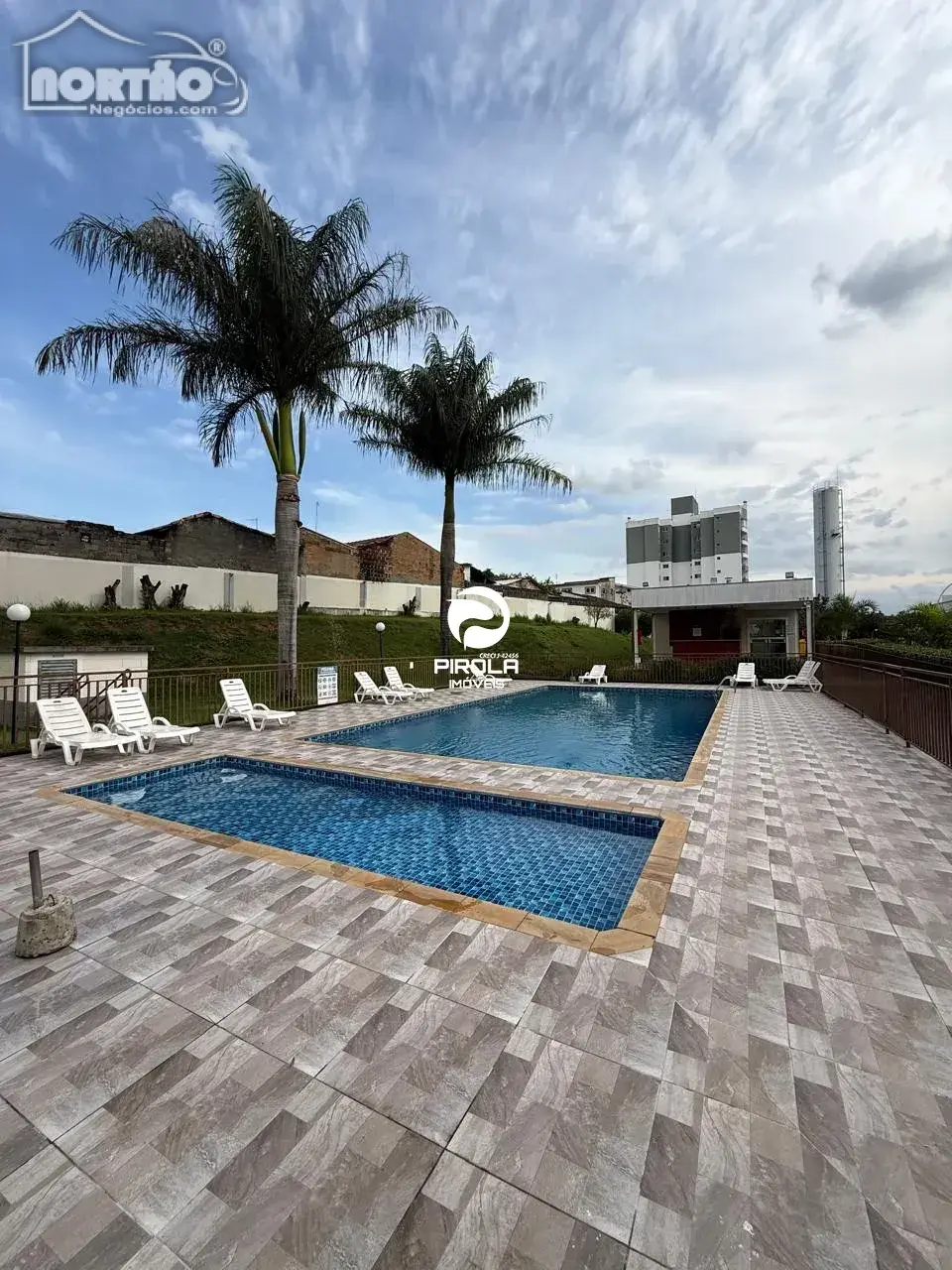 Casa, 3 quartos, 48 m² - Foto 1