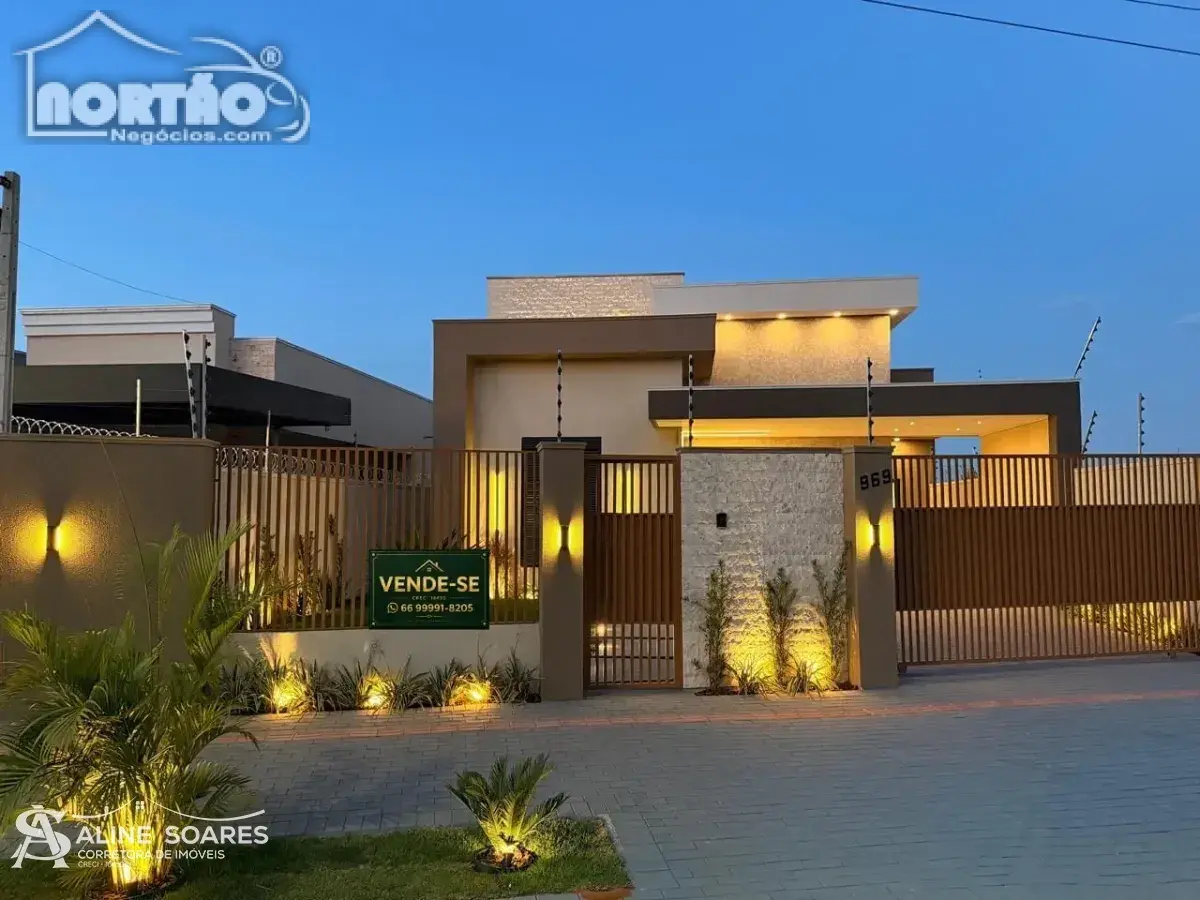Casa, 4 quartos, 147 m² - Foto 1