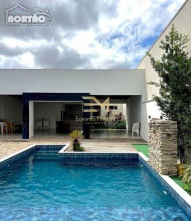 Casa a venda no AV MAGDA PISSINATI em Sinop/MT