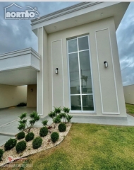 CASA a venda no AQUARELA DAS ARTES em Sinop/MT