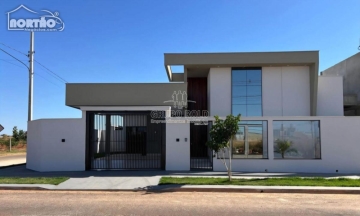 CASA a venda no QUATRO ESTAÇÕES BOULEVARD em Sinop/MT