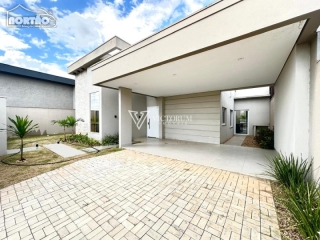 CASA a venda no RESIDENCIAL AQUARELA DAS ARTES em Sinop/MT