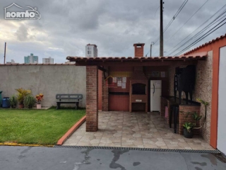 Apartamento a venda no CANTO DO FORTE em Praia Grande/SP